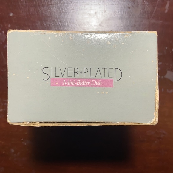 Vtg Silver Plated Mini Butter Dish with Glass Insert Hong Kong NIB - Picture 4 of 7